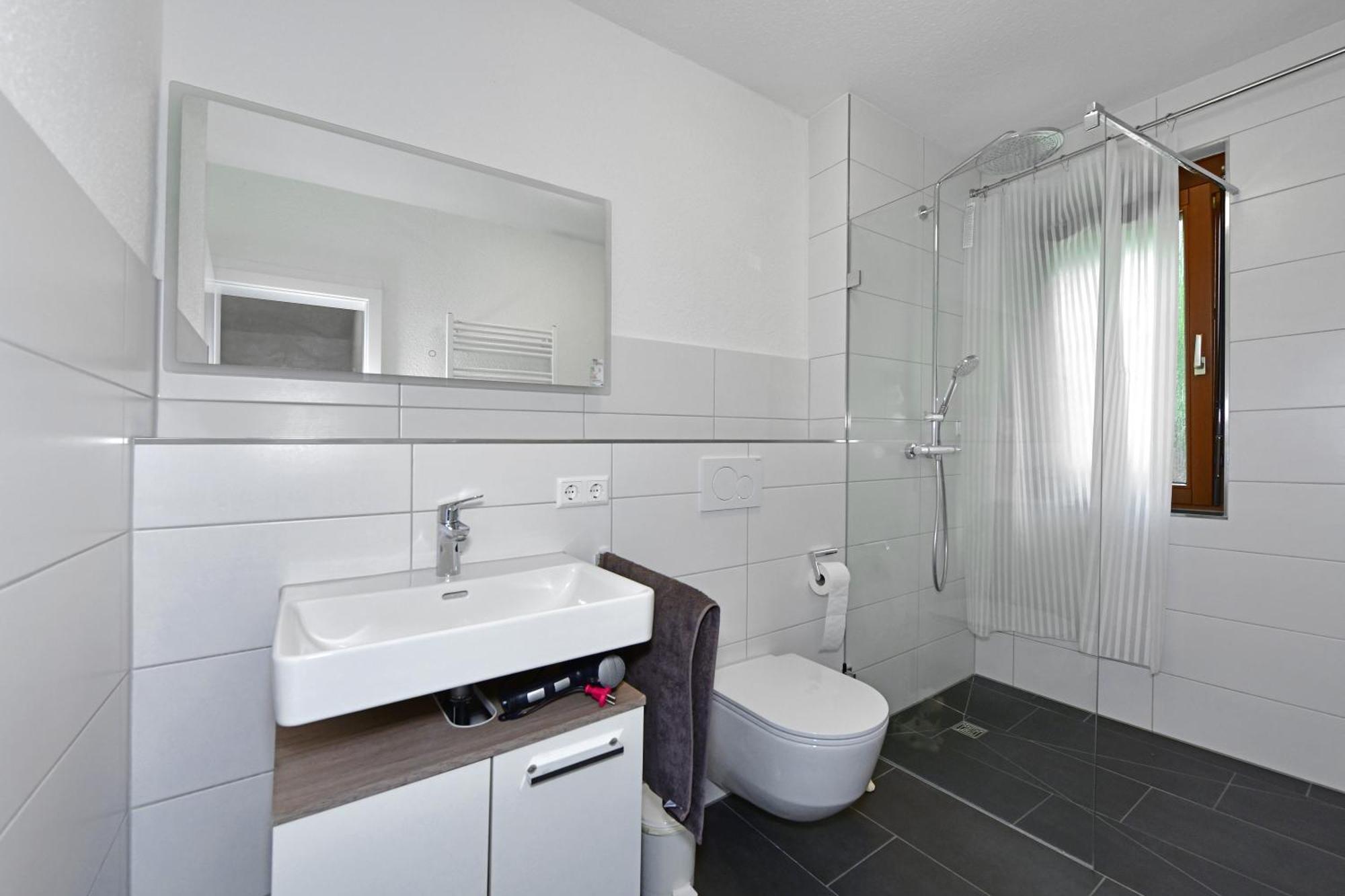 Gaestehaus In Schopfheim, 20 Km Zur Schweiz-Basel, Direkte S-Bahnverbindung Экстерьер фото